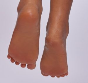 Standing-Feet-Without-Bolts